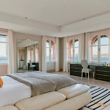 Le Beauvallon - Golfe De Saint-tropez Hotel 5*